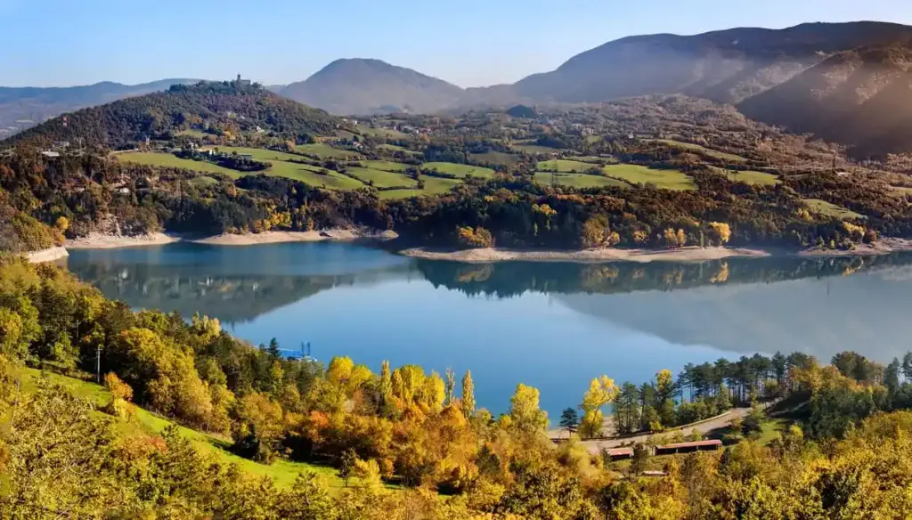 FUGA DAL CALDO: QUATTRO ITINERARI PER RITROVARE IL FRESCO A DUE PASSI DA BOLOGNA